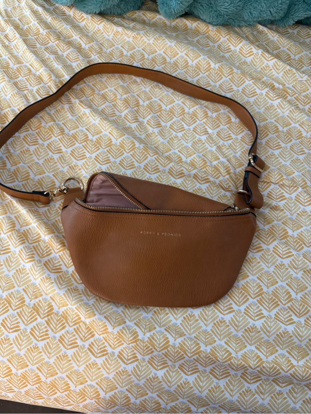 Poppy and Peonies Sidekick in Cognac Brown